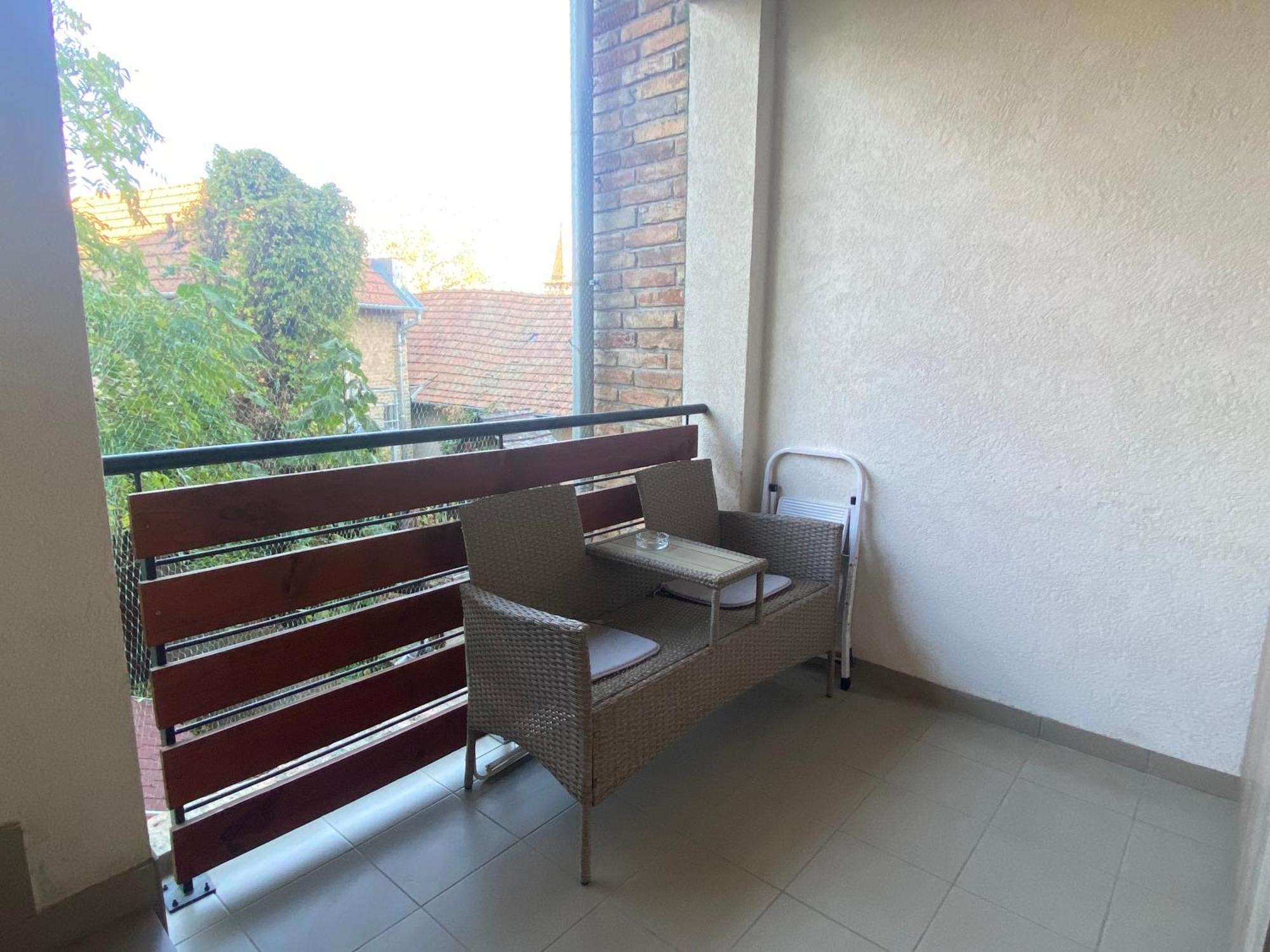 Angyal Apartman Gyula Exteriör bild