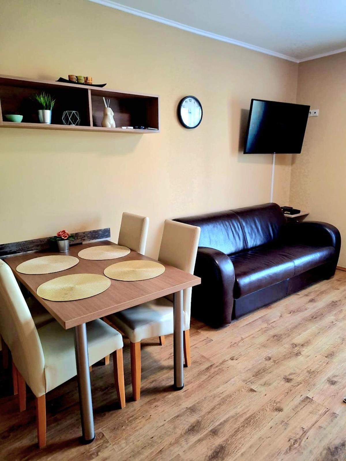 Angyal Apartman Gyula Exteriör bild